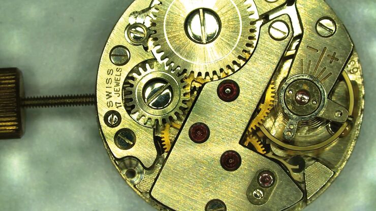 Watch imaged with DMS300. Watch imaged with DMS300.