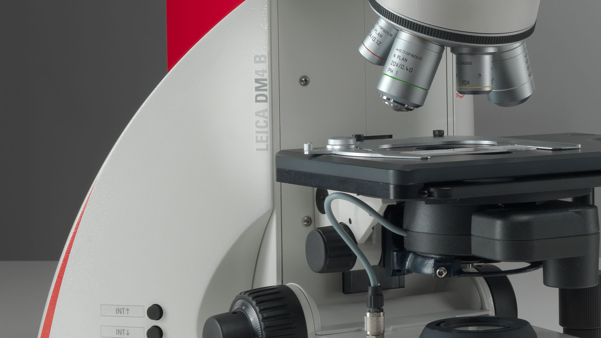 Leica DM4B 6B Upright Microscopes